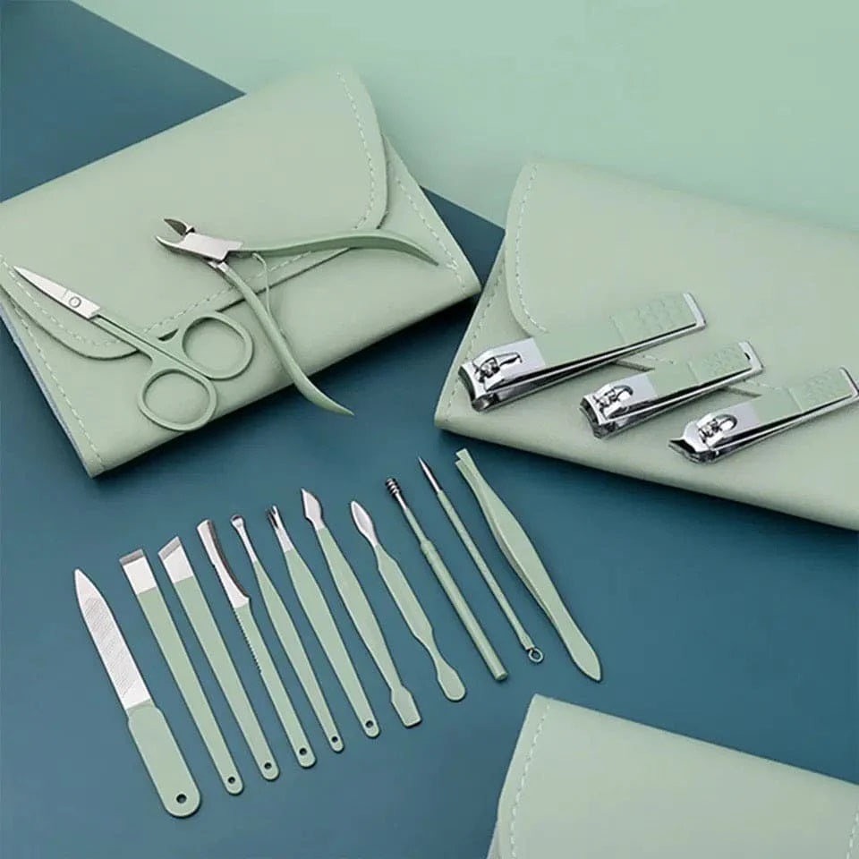 16-PCS Professional Manicure Pedicure Kit