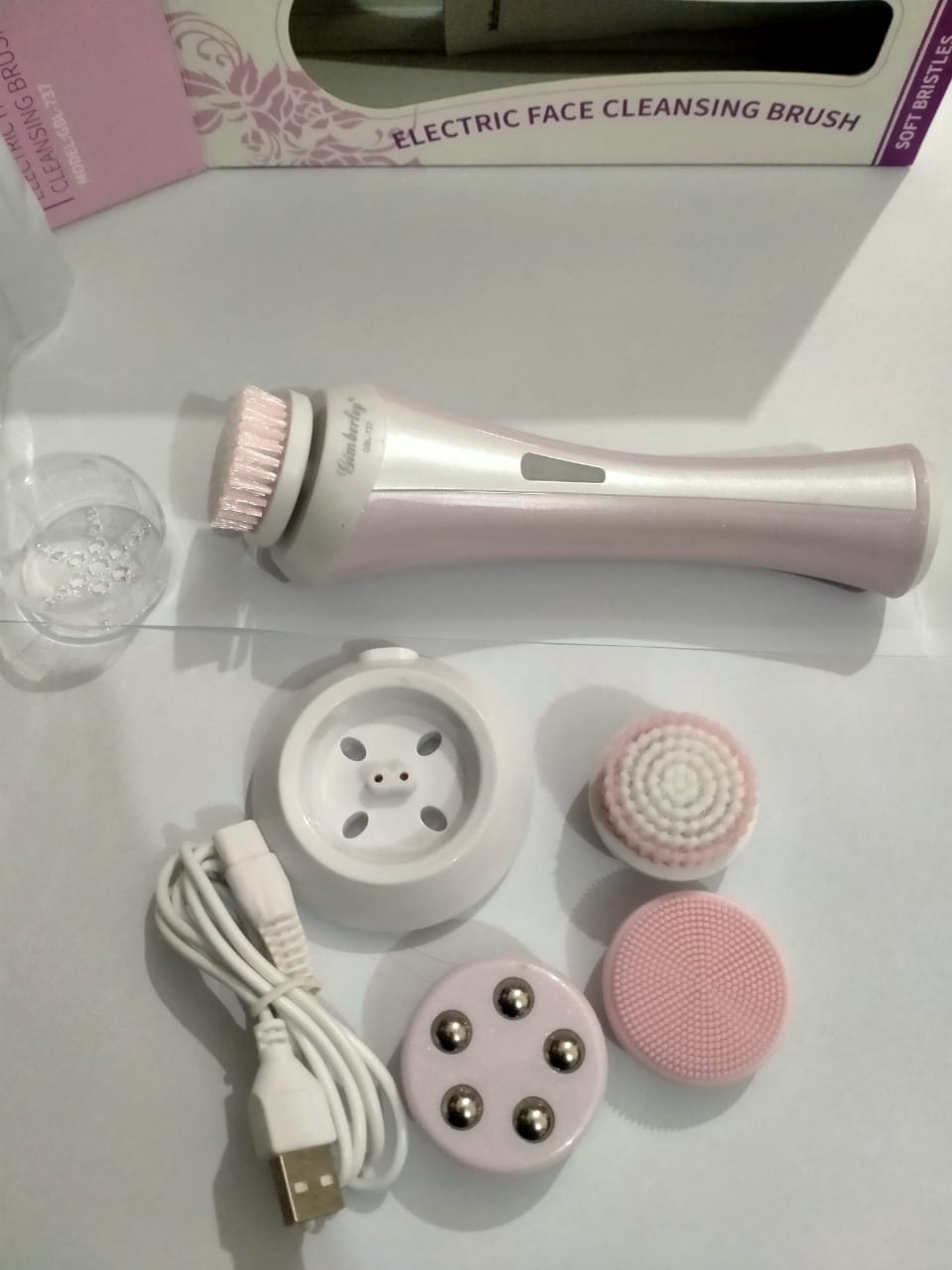 3 in 1 Spa Skin Care Electric Facial Cleansing Kit