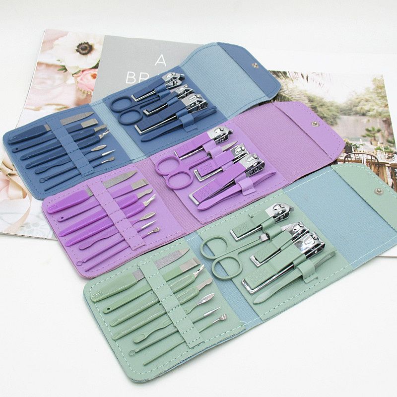 16-PCS Professional Manicure Pedicure Kit